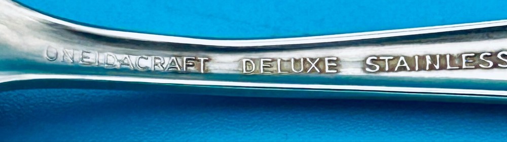 6 SIX Oneida LASTING ROSE Teaspoons 6" Stainless Deluxe Flatware Silverware