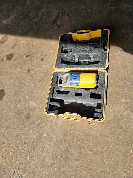 Spectra Pipe Laser DG511 Precision Trimble