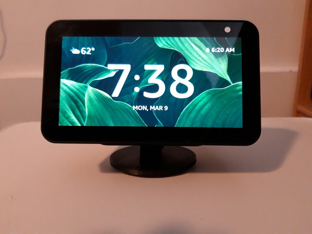 Amazon echo show 5  STAND