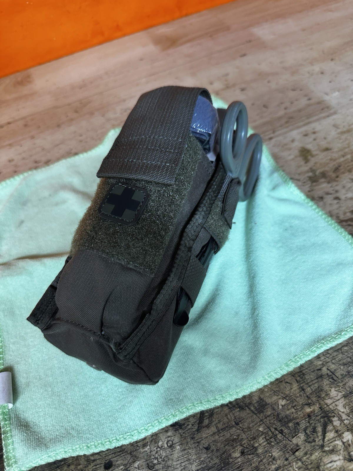 D.A.R.K. Slim Trauma Kit Ranger Green. Dark Angel Medical CIV-LE