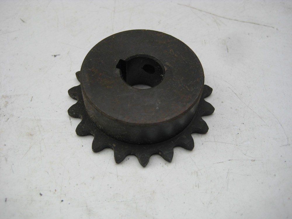 UST H35B19F-5/8 SPROCKET NSNP