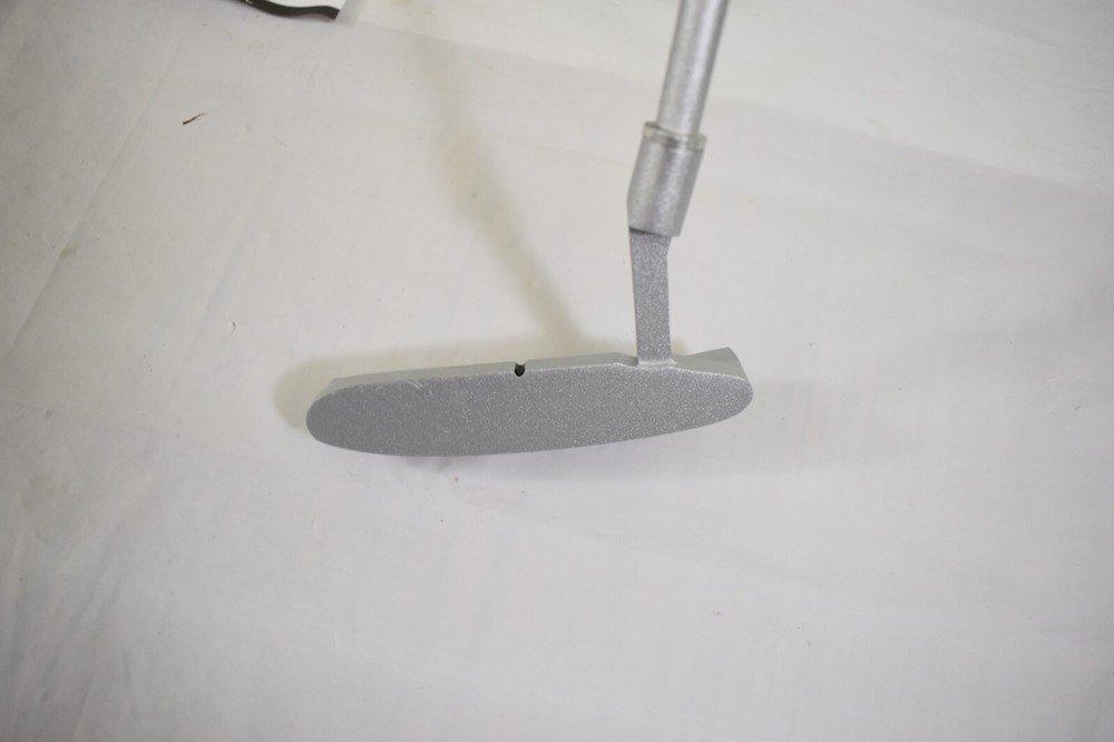 Protocol Rebounding Golf Putting Set Automatic Ball Return w/ Travel Case