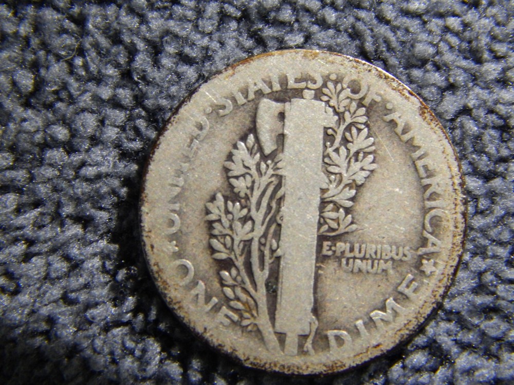1916- Mercury Dime - Rare with MINT ERRORs Composition Error Still Awesome