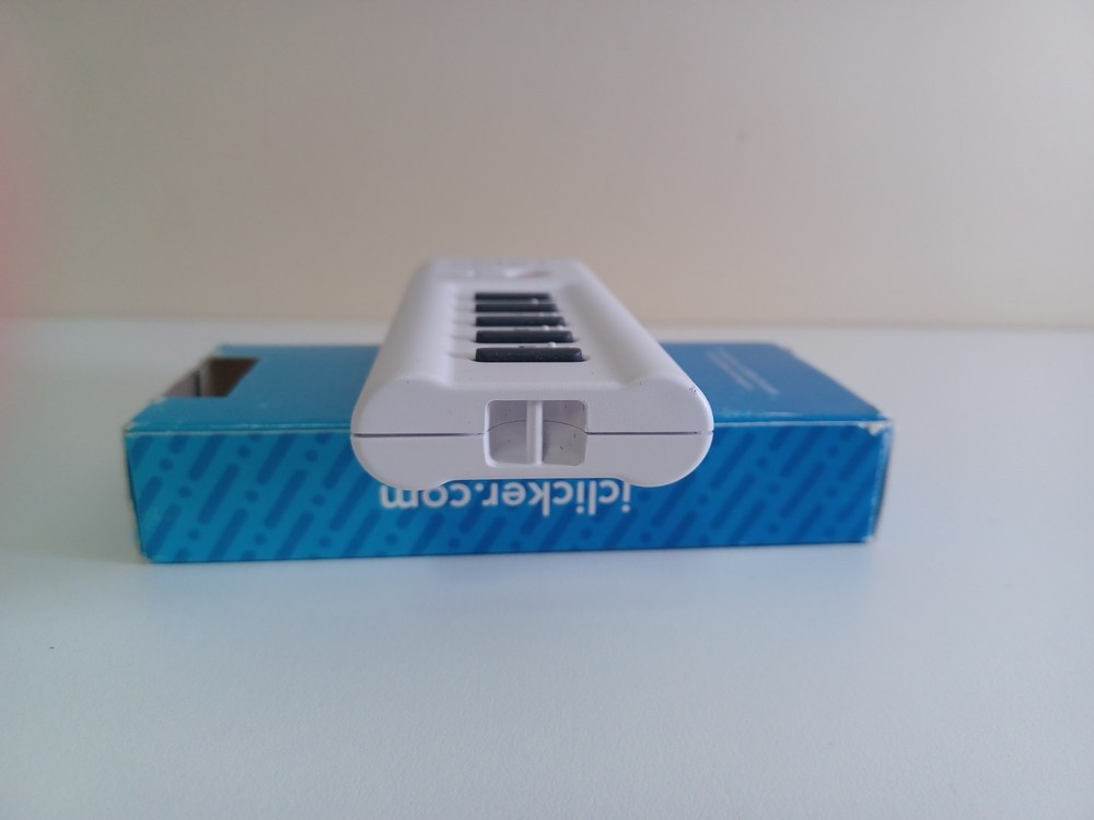 iClicker Plus + Model RLR15 Student Response Remote Control Untested