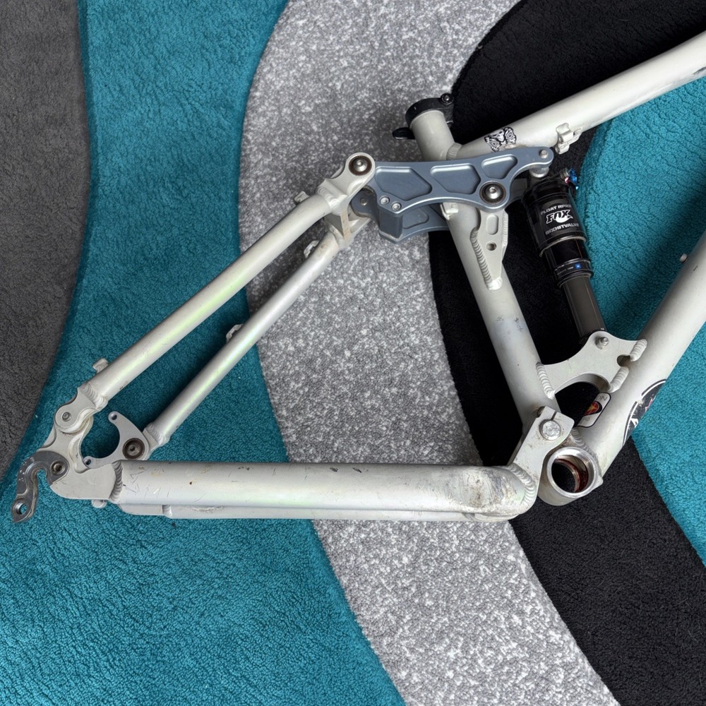 Vintage Cove Hustler Frame /foxshock 2006