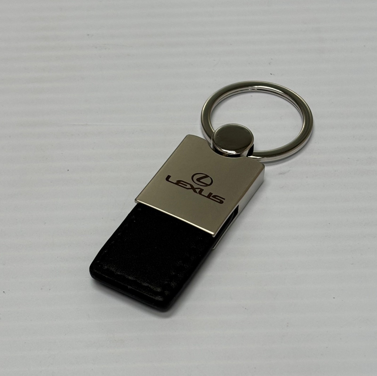 LEXUS BLACK LEATHER KEY CHAIN