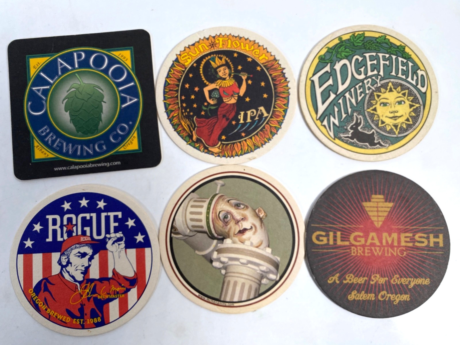 BEER COASTERS - GIANT LOT OF 550+ American, German & Microbrewery Beers COLORFUL
