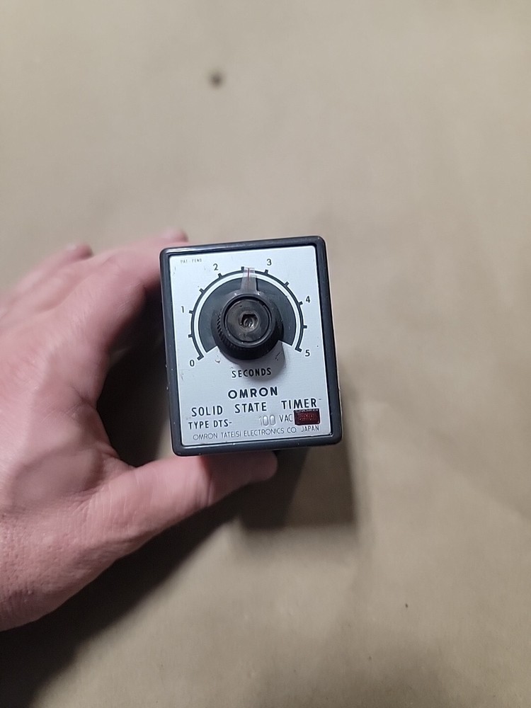 Omron DTS-44A001B DTS44A001B Solid State Relay