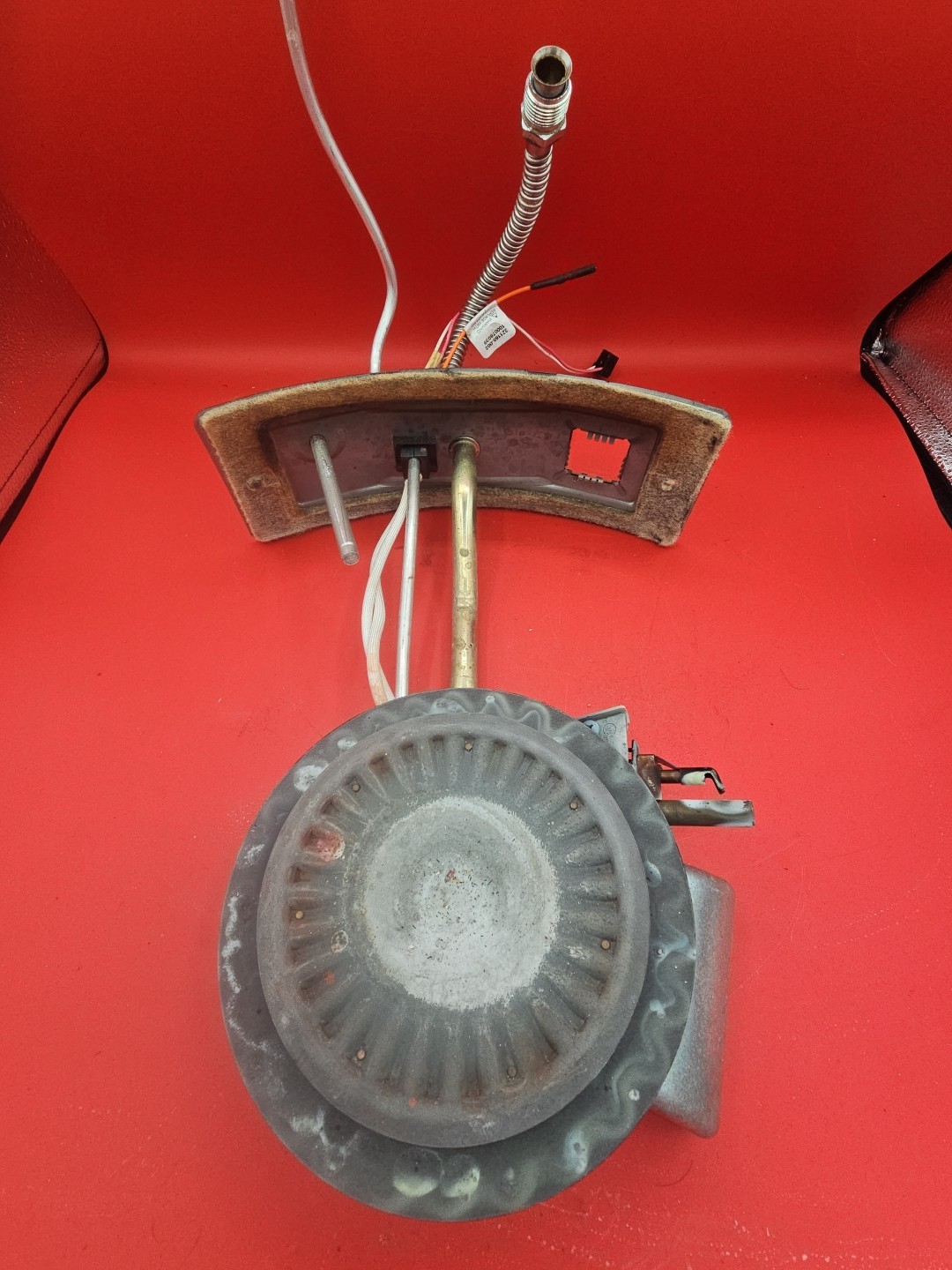 AO Smith 18 Inch Burner Assembly Natural Gas 321165-002 CS8840B1117 100078039