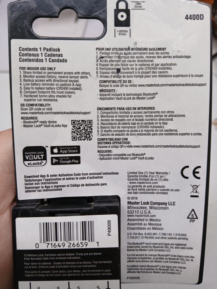 Master Lock 4400D Internal Open Shackle Bluetooth Smart Access App Padlock New