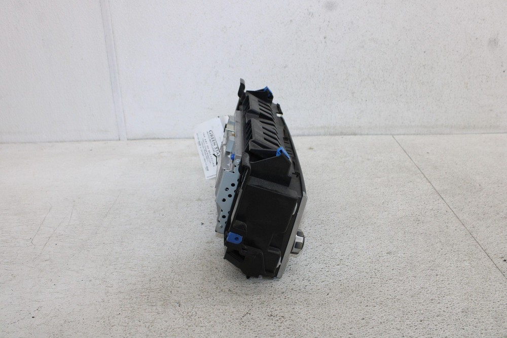 RADIO CENTER DASH TOUCHSCREEN ID:DNNS036 RANGE ROVER 2011 \