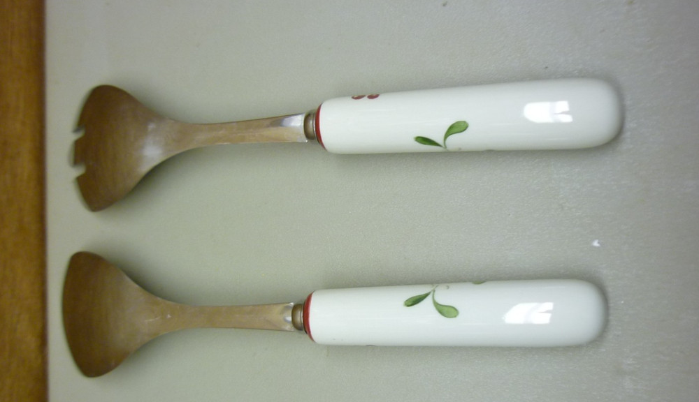 Better Homes & Gardens Mistletoe Serving Fork & Spoon
