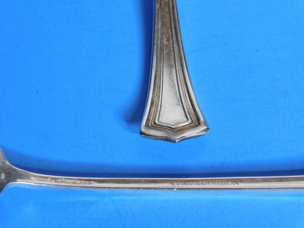 Oneida Silver Scotia Seafood Cocktail Fork