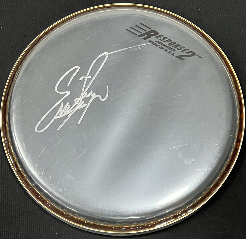 KISS FINAL CONCERT NY Post, Autographed Drum Head, Light Wristbands, Confetti