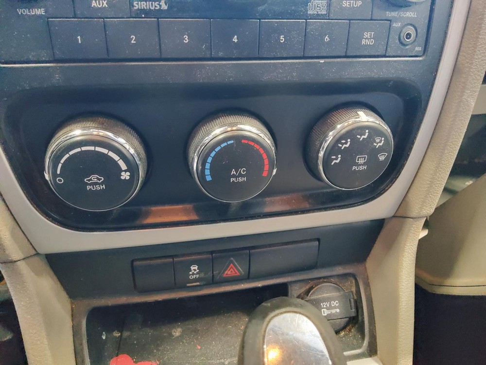 Used A/C Selector Switch fits: 2011 Dodge Caliber w/AC w/o automatic temperature