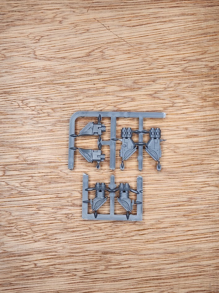 Warhammer 40k Imperial Guard Hellhound Heavy Flamer / Bolter, Multi Melta Bits