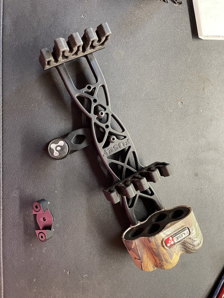 Fuse Vector 4 Arrow Quiver