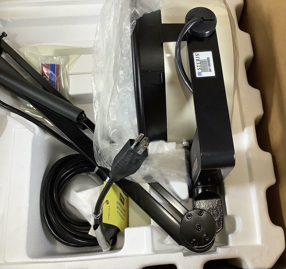 Steris Amsco Examiner 10 Lighting System
