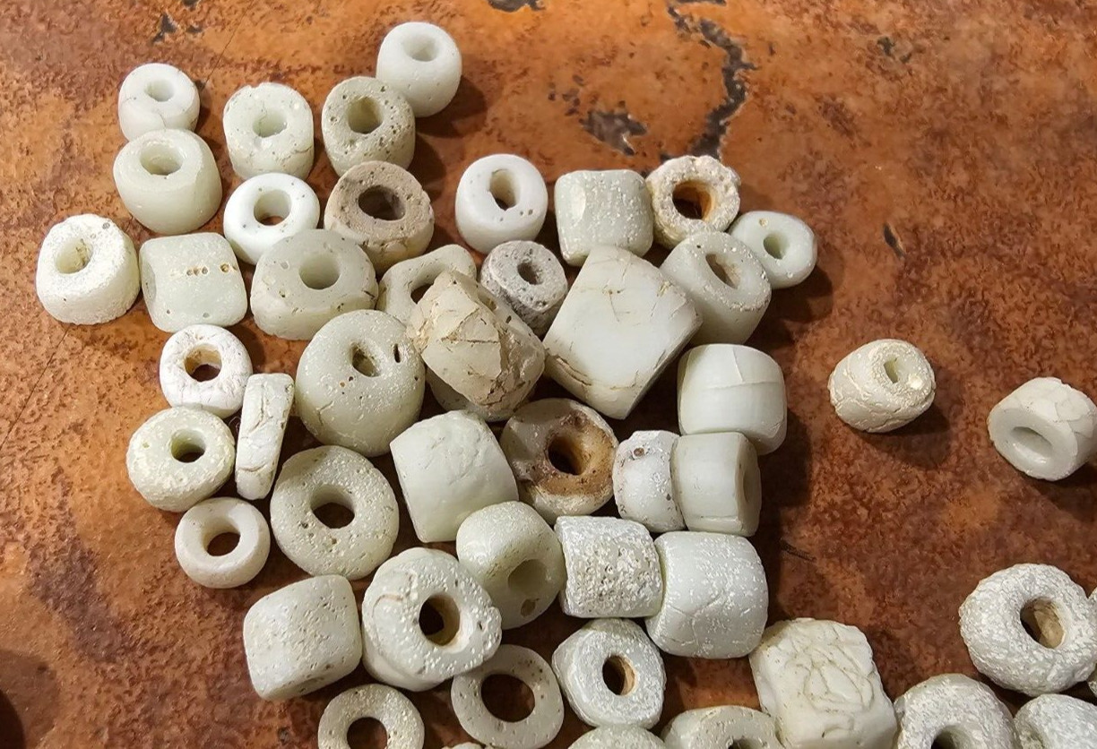 lot of 30 Indian Stone Trade Beads Ancient Beads