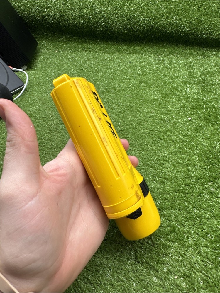 Ikelite PC Lite Diving Flashlight. N