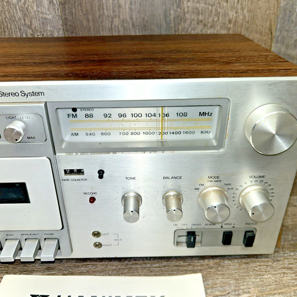 Hanimax HCS 250 Compact Stereo System AM/FM Cassette - READ DESCRIPTION - AS IS