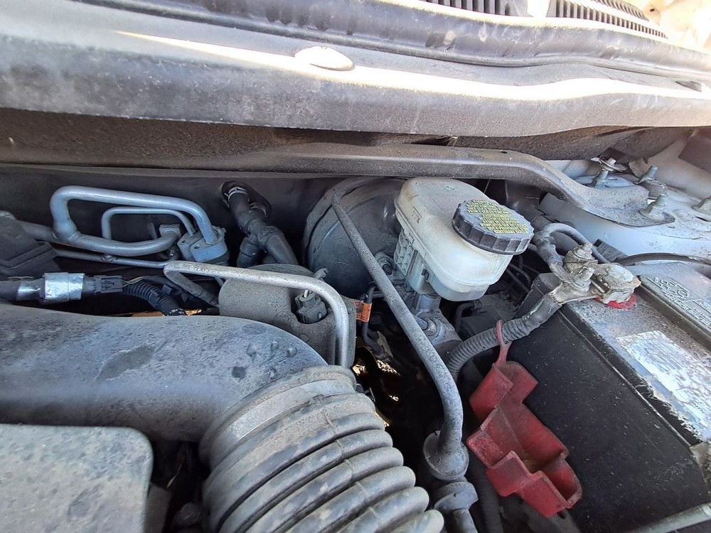 2016 Ford Explorer OEM 8 Screen Display - Used, Reprogramming Required