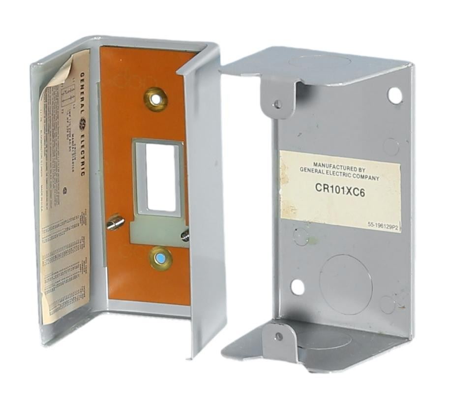 CR101HC11 Enclosure for Toggle Manual Motor Starter