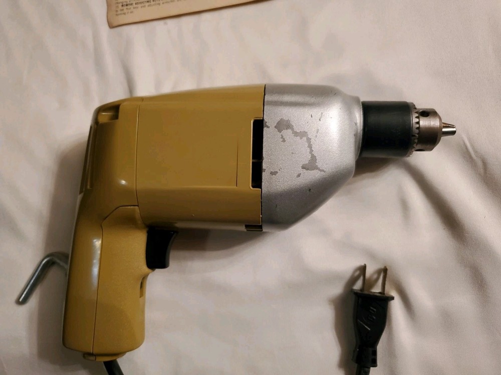 Black & Decker NOS 3/8"Drill NO. 7104 Type 2