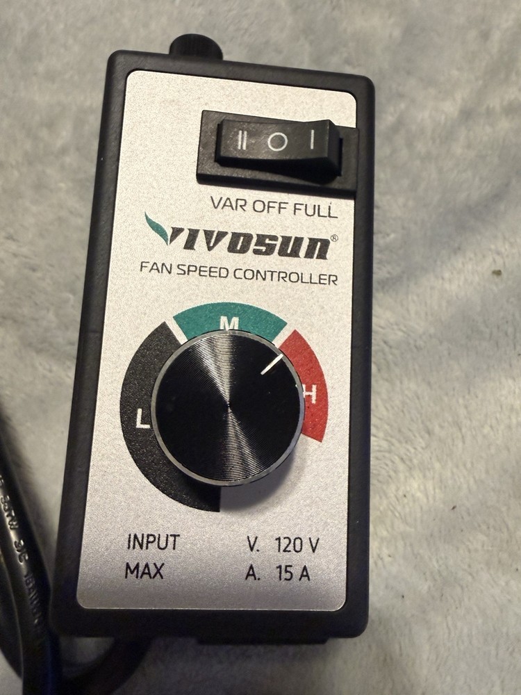 VIVOSUN Fan Speed Controller 120V Variable Speed Dial Switch Electric