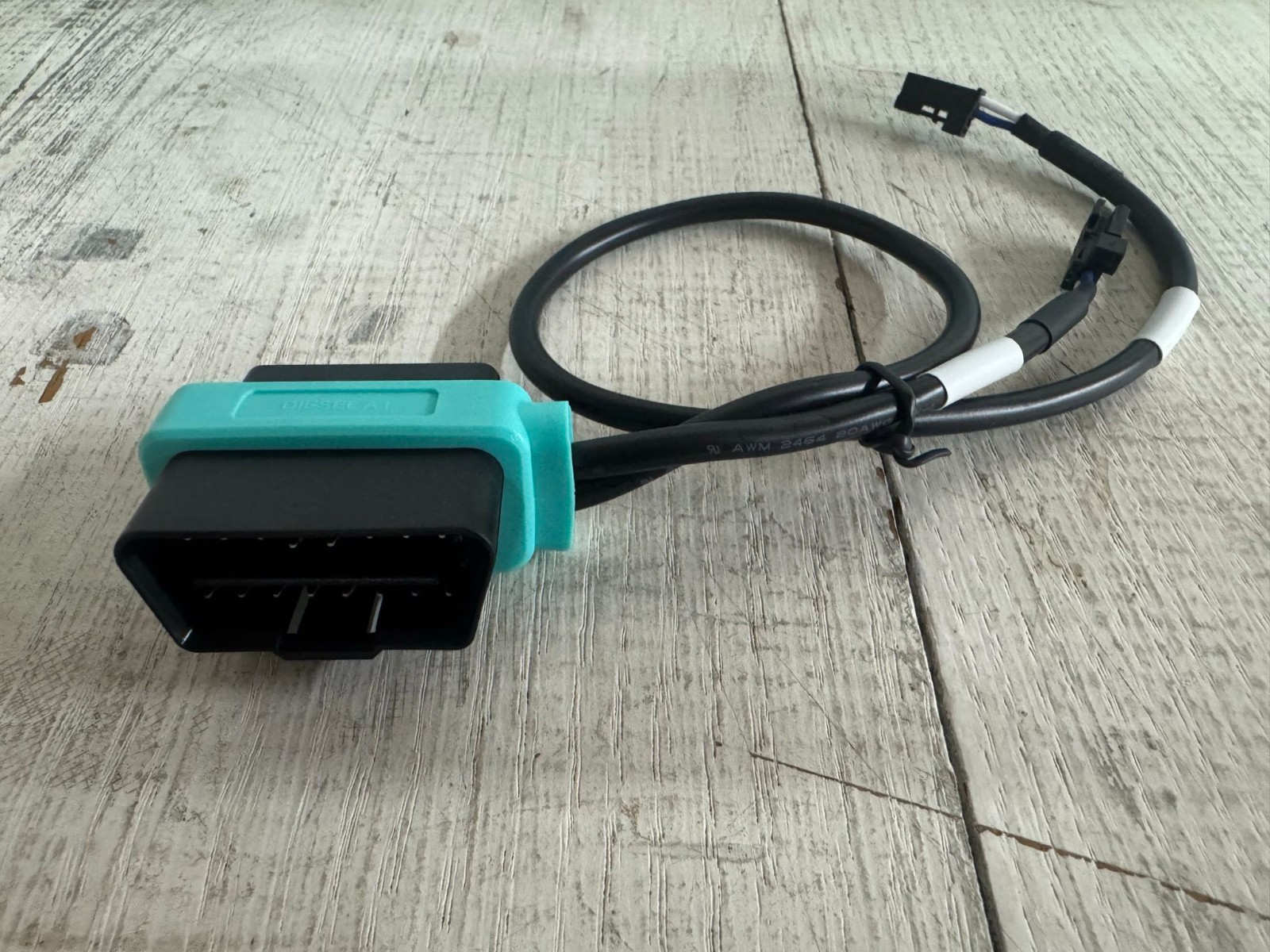 CUMMINS RAM PICKUP BREAKOUT BENCH J1939 CABLE TITAN