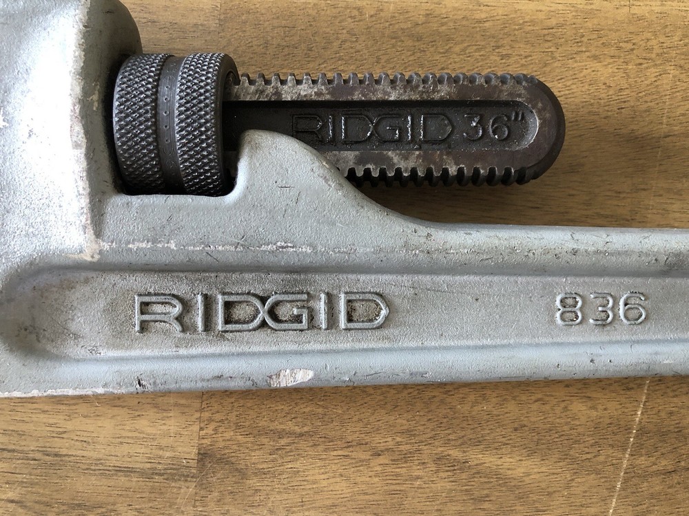 RIDGID 36” Aluminum Pipe Wrench