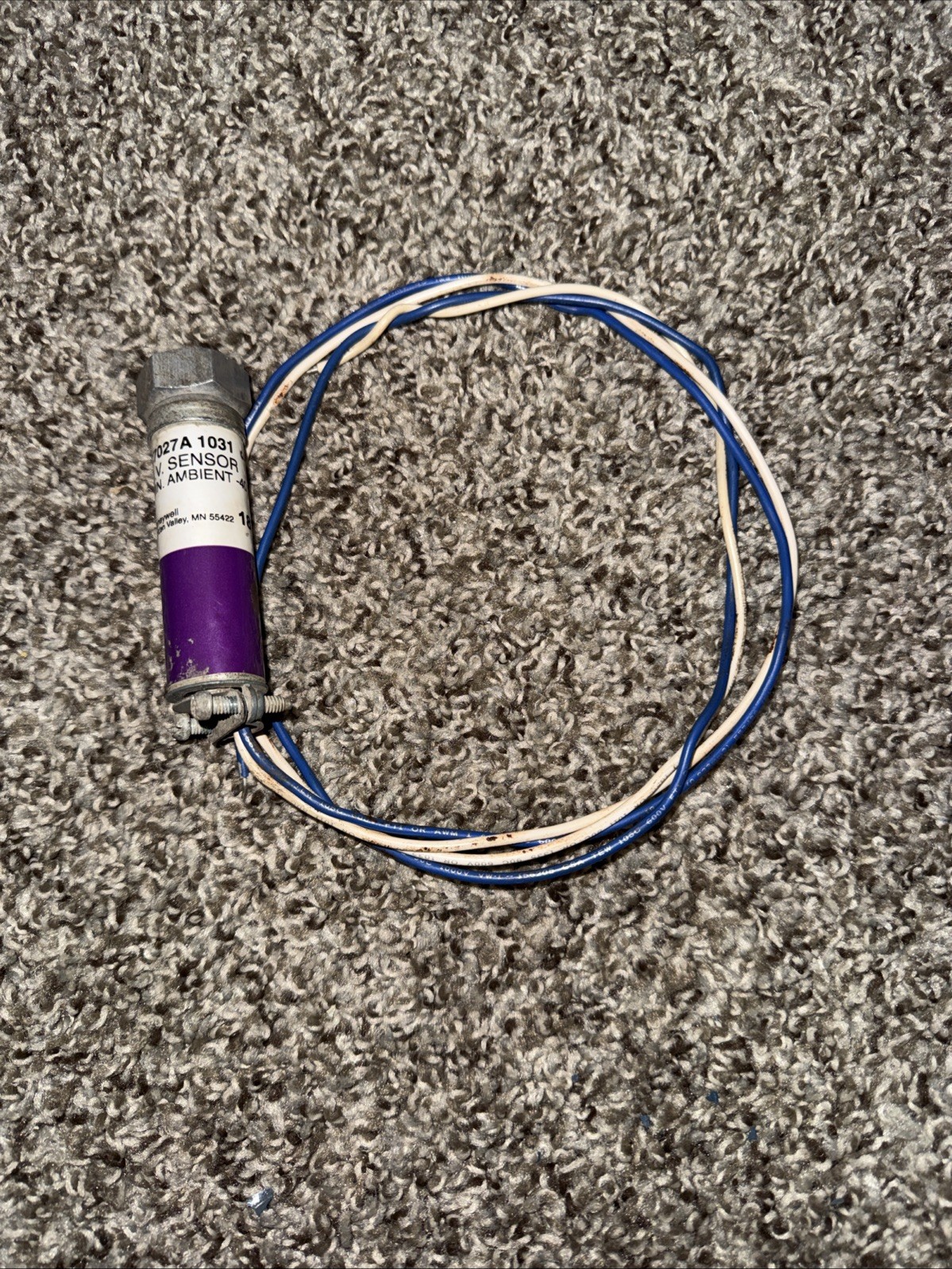 Honeywell C7027A 1031 U.V. Sensor