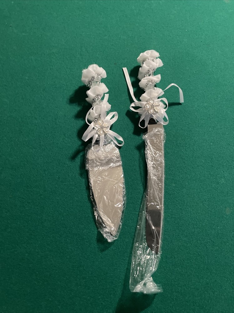 wedding cake serving set