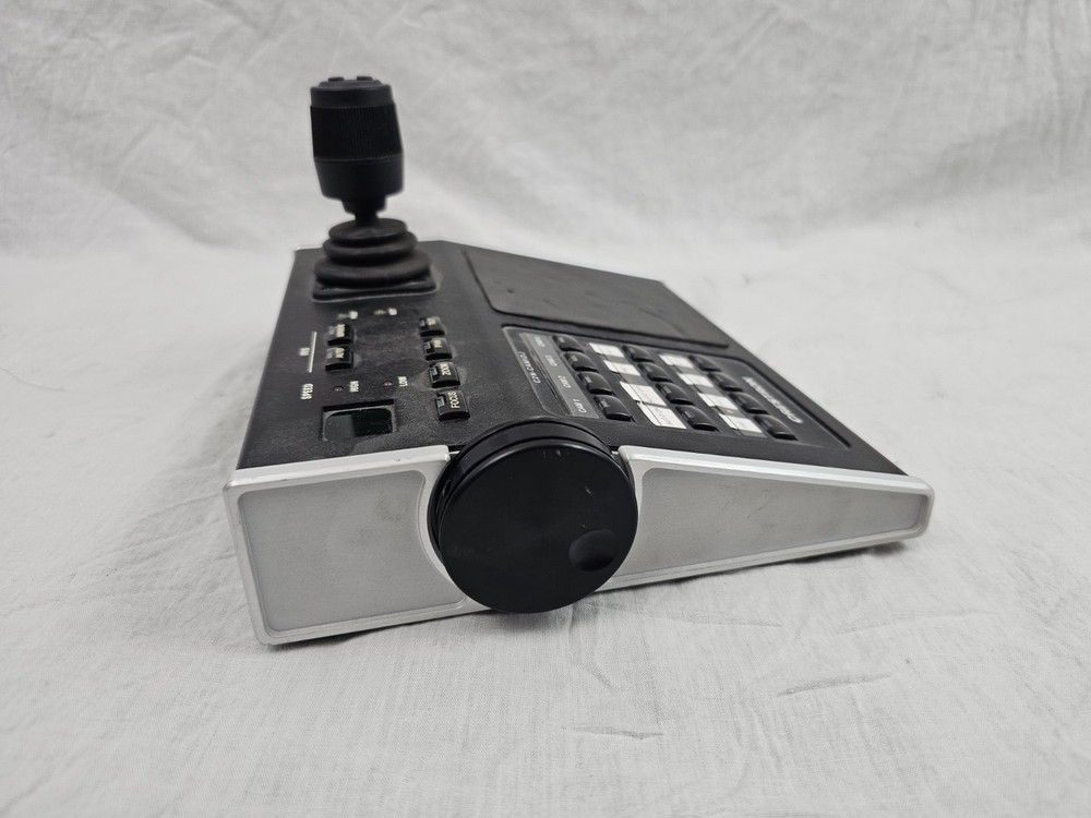 CRESTRON C2N-CAMIDJ PAN TILT ZOOM CAMERA CONTROLLER