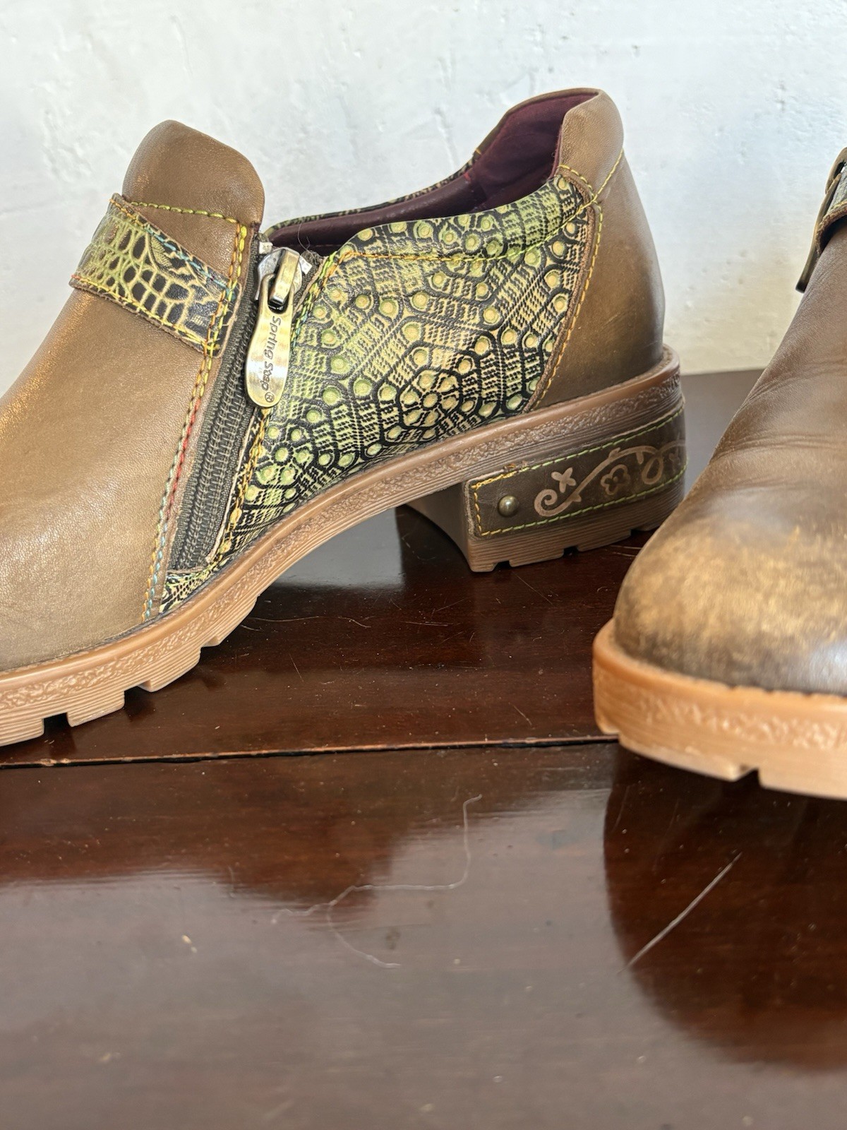 L'Artiste by Spring Step Magda Slip-On Shoes Women's Brown Size US9 EU 40 New