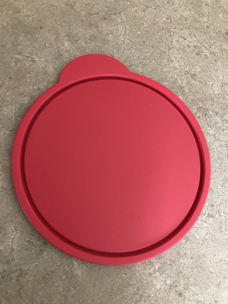 Tupperware Flat Out Round Lid #5454 EUC!