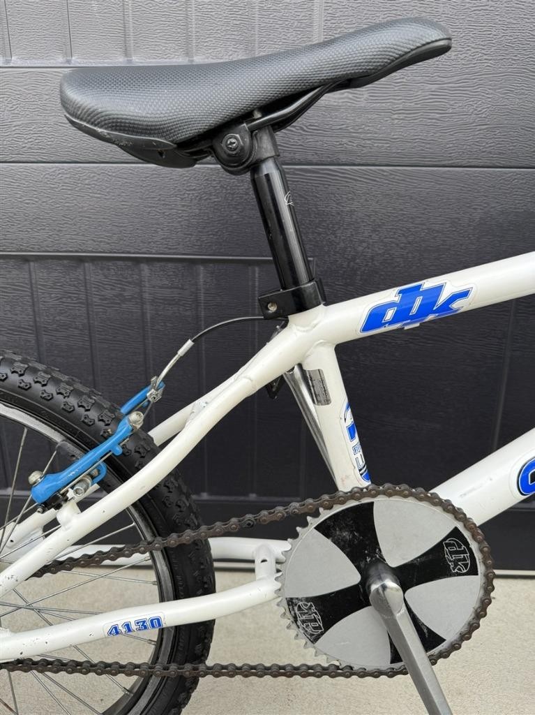 2000 DK Banshee Mid School BMX All Original White Blue Old Complete Bike Bicycle