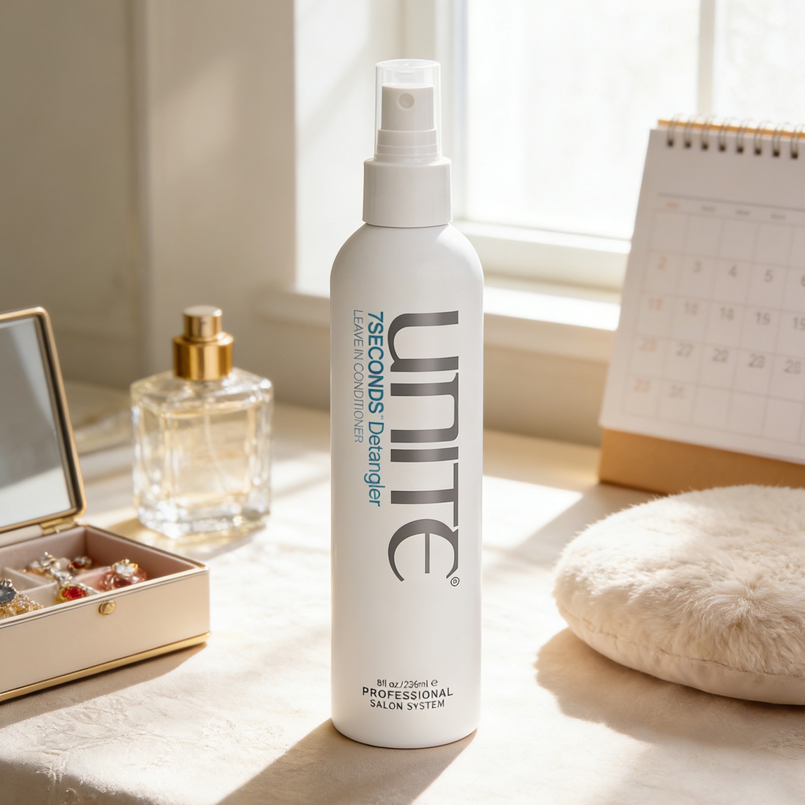 UNITE Hair 7 Seconds Detangler Leave In Conditioner 8 Oz New