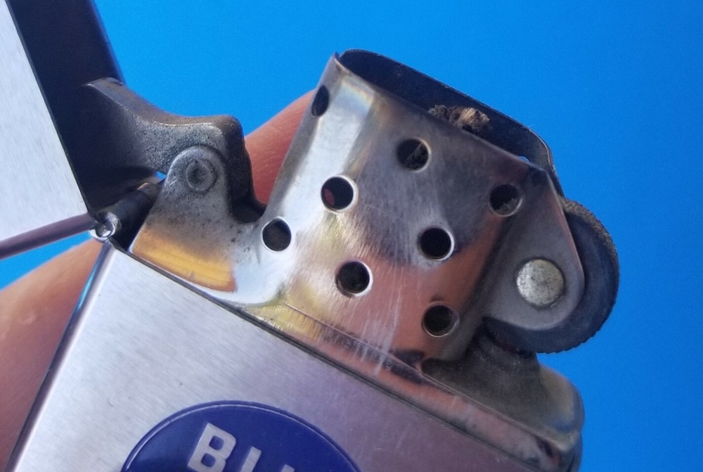 Unique & rare - Zippo Lighter - Blue & White Service //