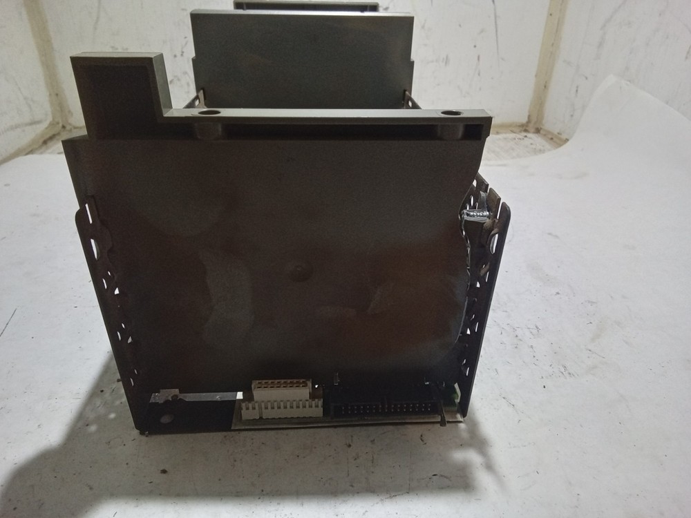 Allen-Bradley 1746-A10 SER B (H8B)