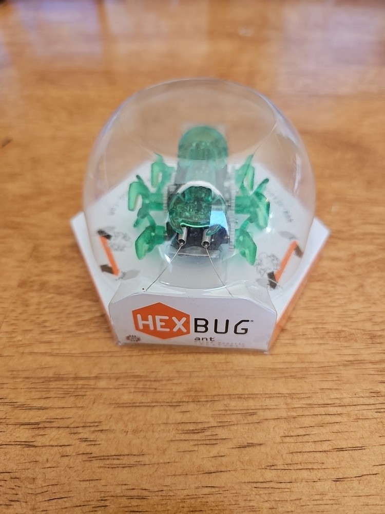 Hex Bug ANT (Green) Micro Robotic Creatures Battery Powered Robot New