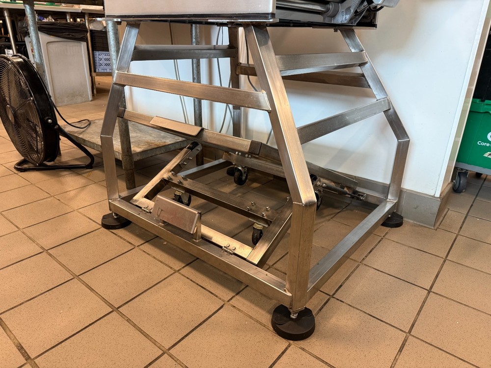 Bizerba VSI F Automatic Vertical Slicer Stacker On Stand - 2022 Lightly Used