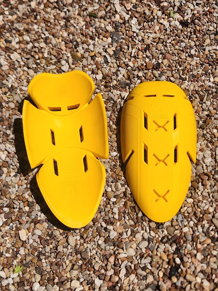 Forcefield Body Armor Level 2 Knee Pad