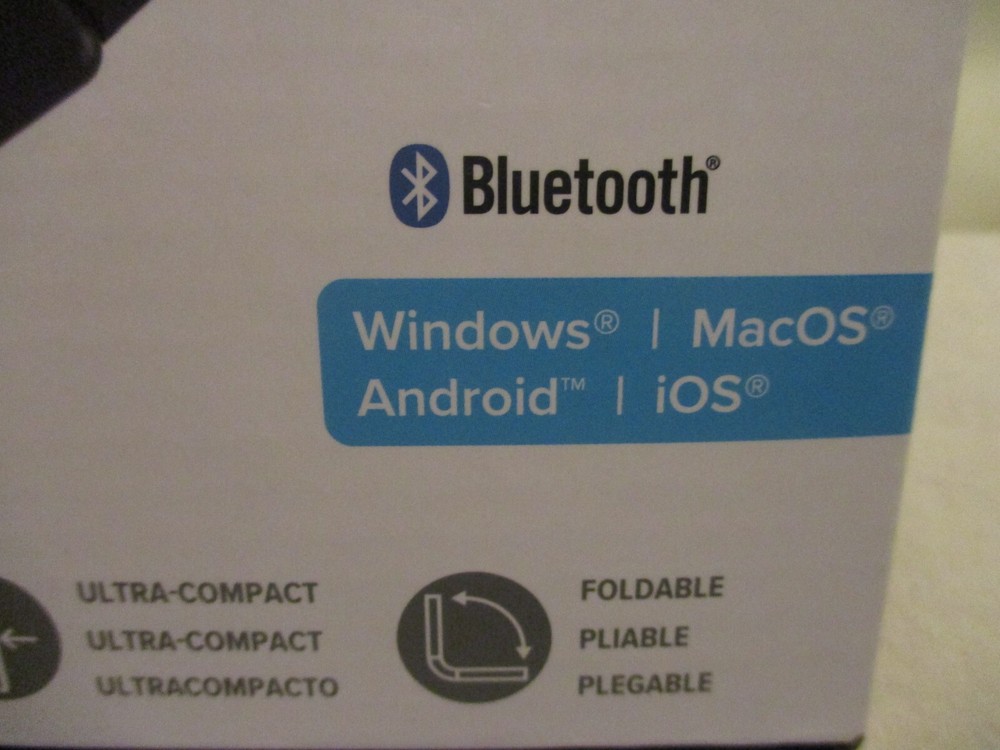 Targus Wireless Folding Keyboard Ultra-Compact Bluetooth Windows iOS Android NIB