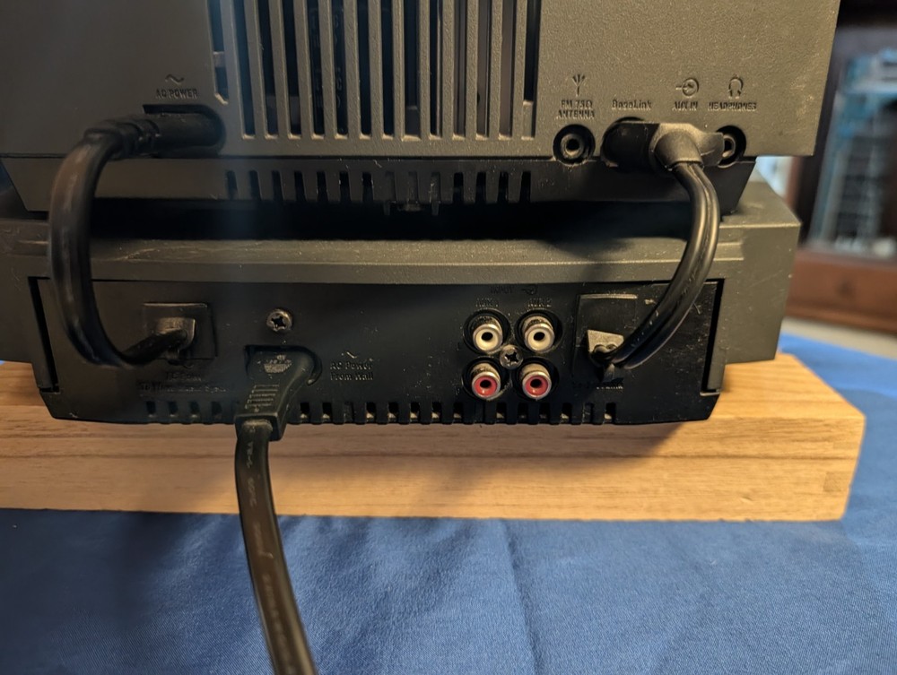 Bose Wave Music System AWRCC1 w/ Multi-CD Changer & Remote Control *PLEASE READ*