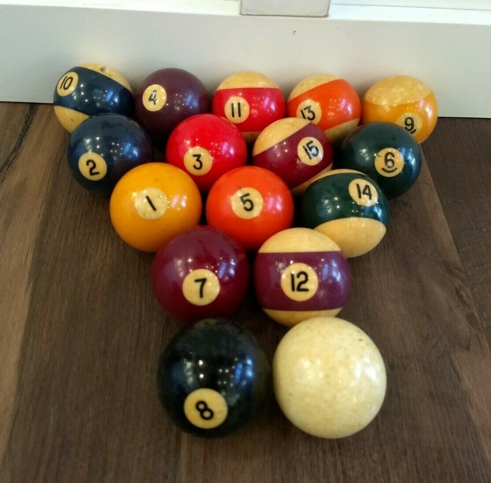 Vintage Pool Billiard Ball Set Bakelite Tested Includes Cue ball