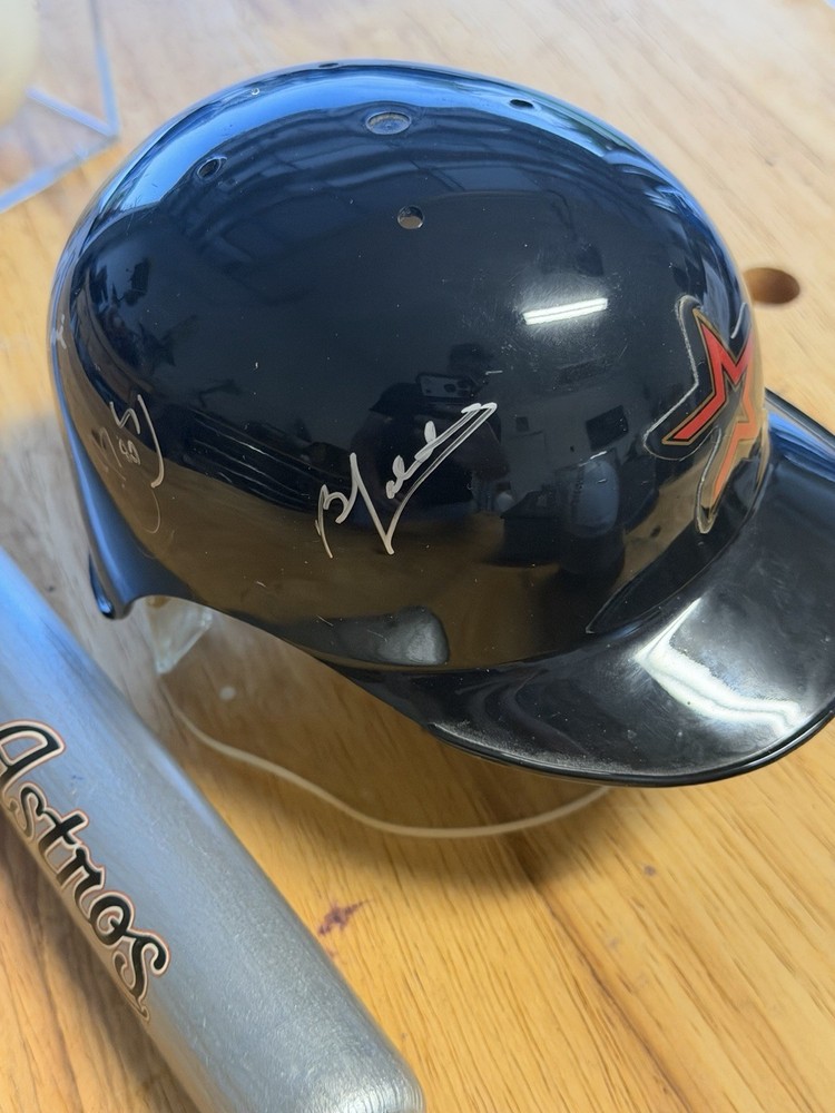 Houston Astros Signed Memorabilia