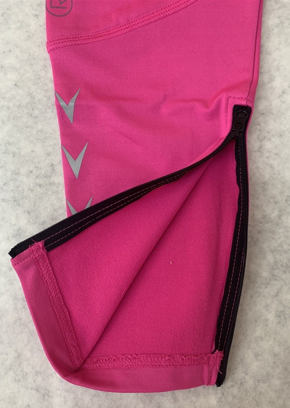 Proviz PV3372 REFLECT360 Reflective Leg Warmers in Pink Choose Size