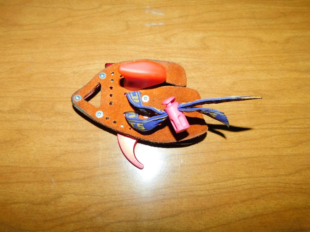 FIVICS RED RIGHT HAND ARCHERY BOW RELEASE