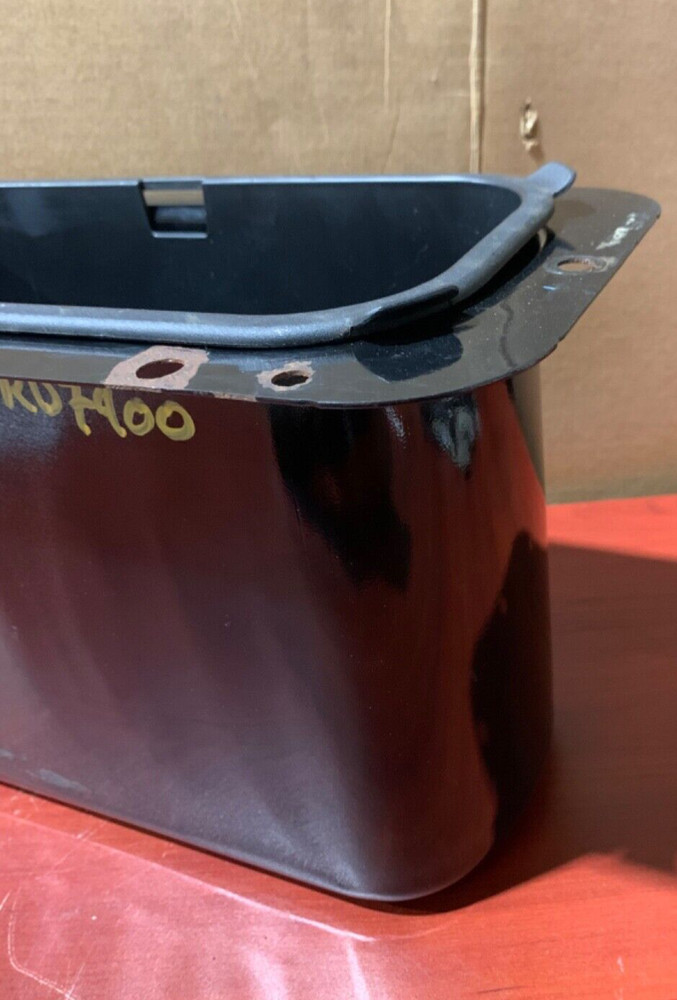 Rear Floor Storage Compartment and Lid